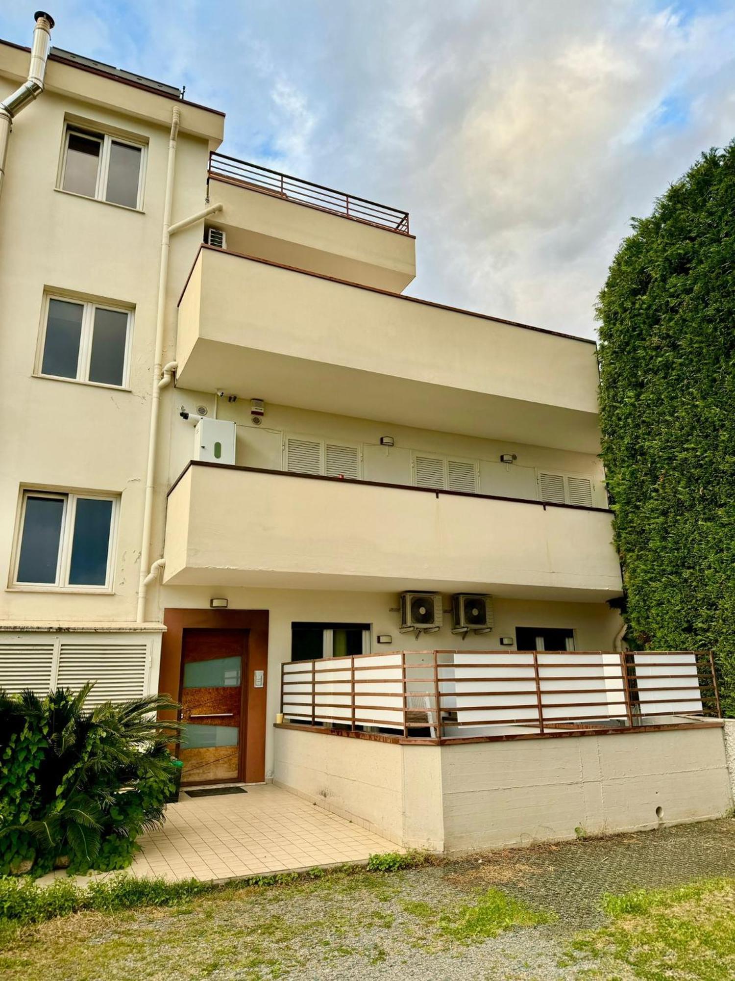Bed and Breakfast Il Ruggi Bb Salerno Zewnętrze zdjęcie